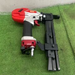 マックス TA-232G2/4MH内装 常圧内装エアタッカ【野田愛宕店】【店頭取引限定】【中古】管理番号：ITQ80AY5YD1Wの画像