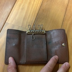 ルイヴィトンキーケースの画像