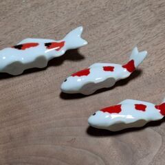 鯉の置物3点の画像