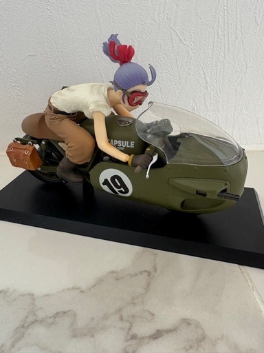 ドラゴンボール　ブルマ　デスクトップリアルマッコイ