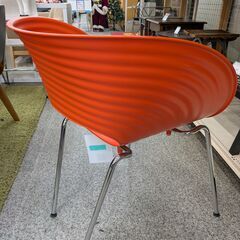 【エレガントなプラスチック製シェルチェア】Vitra. ヴィトラ Tom Vac トムバックチェア ミーティングチェア チェア 椅子 イス：レッドの画像