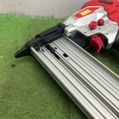 マックス TA-255SF2(D) 常圧フィニッシュネイラ【野田愛宕店】【店頭取引限定】【中古】管理番号：ITJGMG6H5WE8の画像