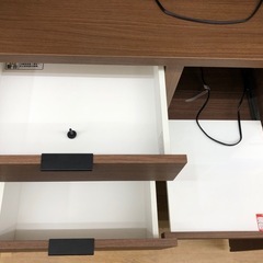 【ドリーム川西店御来店限定】☆ジモティー見たよ♪割引☆ ニトリ 3枚扉食器棚 BR クリーニング済み 【99560000037068】の画像