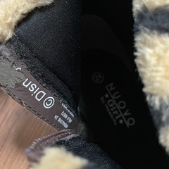 期間限定ディズニーブーツの画像