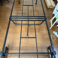 折り畳みベットの画像