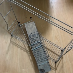 ⭐️明日11/22土曜取りに来てくださる方⭐️【差し上げます⭐️】ニトリコンロ横収納ラックの画像