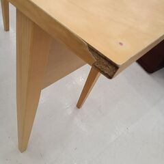 リユースのサカイ栃木店★ジモティ割あり★  机 ベージュ W105×D44.5×H73.5 クリーニング済み TC11672の画像