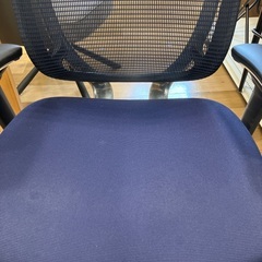 【軽トラック90分無料貸出サービス有】オカムラ　デスクチェアーの画像