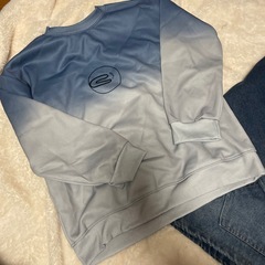 韓国子ども服　韓国子供服　ジュニア　キッズ　子ども　子ども服　子供服　トレーナー　パーカー　スウェット　タグ付きあり　　　洗濯のみの美品　140cm 3点セット　男の子　男子の画像