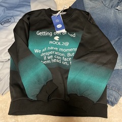 韓国子ども服　韓国子供服　ジュニア　キッズ　子ども　子ども服　子供服　トレーナー　パーカー　スウェット　タグ付きあり　　　洗濯のみの美品　140cm 3点セット　男の子　男子の画像