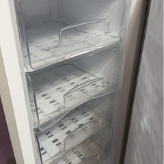 冷凍庫　使用期間３年の画像