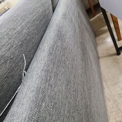J1829【リユースのサカイ柏店】二人掛けカウチソファ　オットマン付き　グレー　クリーニング済み　の画像
