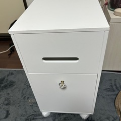 値下げ中！ニトリドレッサーの画像