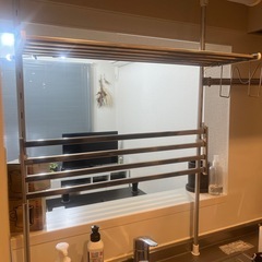 　ステンレス　キッチン　突っ張りラックの画像