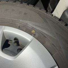 195/80r15 107/105L LTスタッドレス タイヤダンロップとハイエース純正ホイール4本の画像