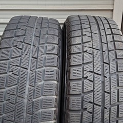 早い物勝ち　プリウスで使用　スタッドレスタイヤ　195/65R15の画像