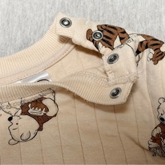 H&M 厚手　子供パジャマの画像