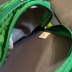 【THE NORTH FACE】ホットショット　リュックサック　緑✖️黒の画像