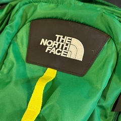 【THE NORTH FACE】ホットショット　リュックサック　緑✖️黒の画像