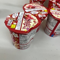 じゃがりこ 梅味 11個 52g×11個　賞味期限2025/12/28 U154-76056の画像