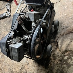 エアー
コンプレッサーの画像