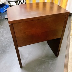 【決まりました】arflex  木製 台の画像