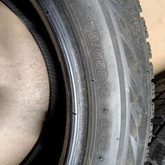 BS 175/65R15 VRX2 中古スタッドレス 4本 タイヤのみの画像