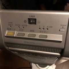 電気ストーブの画像