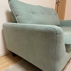 ローソファにもなるコンパクトソファ 布張りタイプ の画像