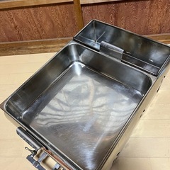 業務用ガス式おでん鍋　2仕切り　lpガス   ホース付き　厨房店舗の画像