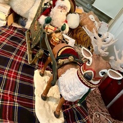 アンティーク　ライト点灯・動くサンタクロース、トナカイ飾り　クリスマスの画像