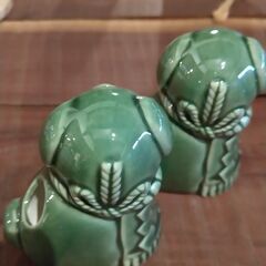 狛犬？陶器製土佐犬ペアの画像