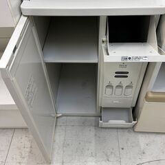 ✨️ジモティー割引✨️【ジャングルジャングル堺初芝店】　FineKitchen　キッチン収納庫　レンジ台　米びつ付き　SK-211　幅(W)480mm × 奥行(D)480mm × 高さ(H)1165mm　堺市（東区　西区　北区　南区　堺区　美原区）高石市　泉大津市　忠岡町　和泉市　松原市　大阪狭山市の画像