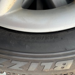 タイヤ　ホイールの画像