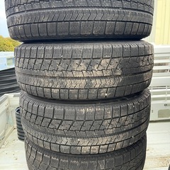 タイヤ　ホイールの画像