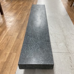 ジモティー限定価格！S220 ⭐ マーブル調ミニマムローラック 飾り棚 ベンチ 幅160cm USEDの画像