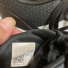 adidasスニーカー　19cmの画像