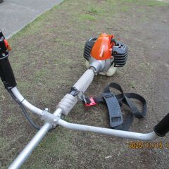 KIORITZ  共立 SRE2430ＵT エンジン刈払機  草刈機   芝刈機、プロ仕様の画像