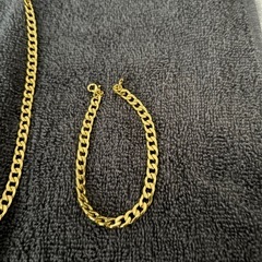 新品未使用ネックレス＆ブレスレットの画像