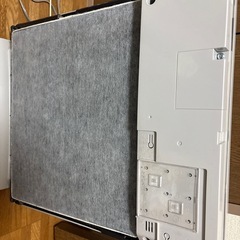 美品✨東芝空気清浄機シルバー
の画像