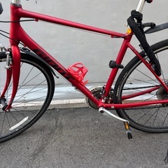 ジャイアント　人気クロスバイク「ESCAPE R3（エスケープ R3）」の画像