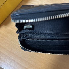 (中古) 限定品 chanel シャネル カメリア エンボス ココマーク ラウンドファスナー ミドル長財布 の画像