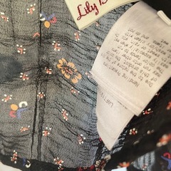 リリーブラウンブラウスの画像