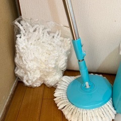 年末大活躍する回転モップの画像