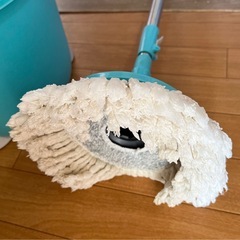 年末大活躍する回転モップの画像