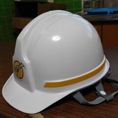 絶縁用保護具　ヘルメット　電気工事用の画像