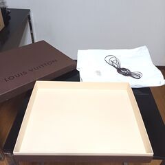 ルイヴィトン　ビジネスバッグの箱の画像