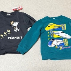 新品未使用　裏起毛トレーナー100㎝の画像