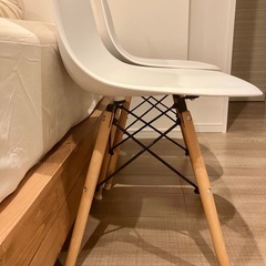 【オシャレ】ダイニングチェア二脚の画像