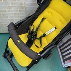 アップリカ　マジカルエアープラス　ベビーカー　軽量バギー　B型　コンパクトの画像